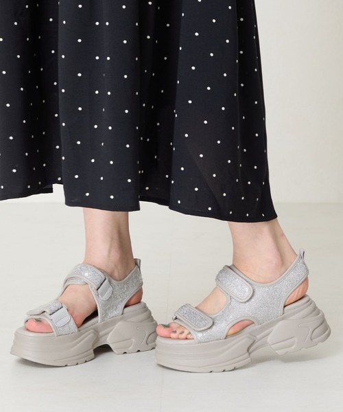 ORiental TRaffic(オリエンタルトラフィック)の「スパンコール厚底サンダル/56203(サンダル・レディース・ピンク/グレー・S/LL/L/M)」の12枚目の写真