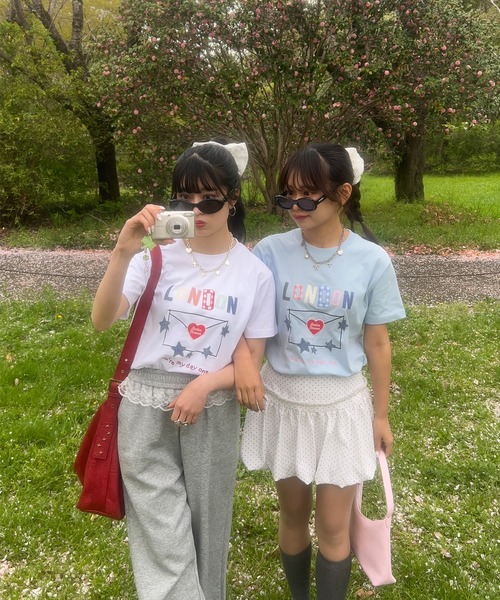 napinna maison(ナピナメゾン)の「【napinna maison×4sisters】ラブレターパッチワークロゴ半袖Tシャツ(Tシャツ/カットソー・レディース・ホワイト/ライトブルー・FREE)」の8枚目の写真