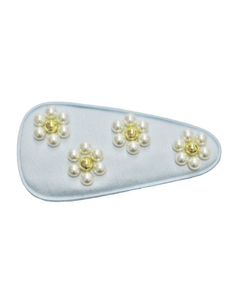 F i.n.t（フィント）の「パールマーガレットヘアピン/ fint　フィント（ヘアピン・レディース・ピンク/オフホワイト/ブルーグレー・FREE）」の7枚目の写真