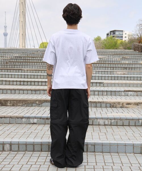 FFEIN（フェイン）の「【FFEIN（フェイン）】グラフィックショート丈Tシャツ / Tシャツ 短丈 クルーネック 半袖 ショート丈（Tシャツ/カットソー・メンズ・アッシュグレー/ブラック/ネイビー・LARGE/SMALL/MEDIUM）」の12枚目の写真