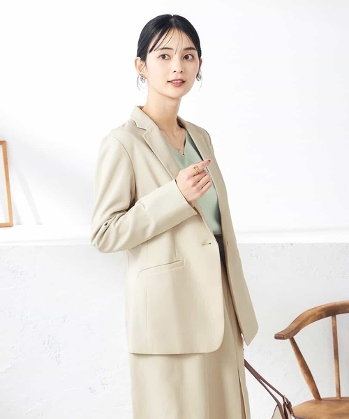 a.v.v(アーヴェヴェ)の「【洗える/ストレッチ/UVカット】麻調ストレッチテーラードジャケット(テーラードジャケット・レディース・グレー/ベージュ/ネイビー・42/40/38/36/34)」の6枚目の写真