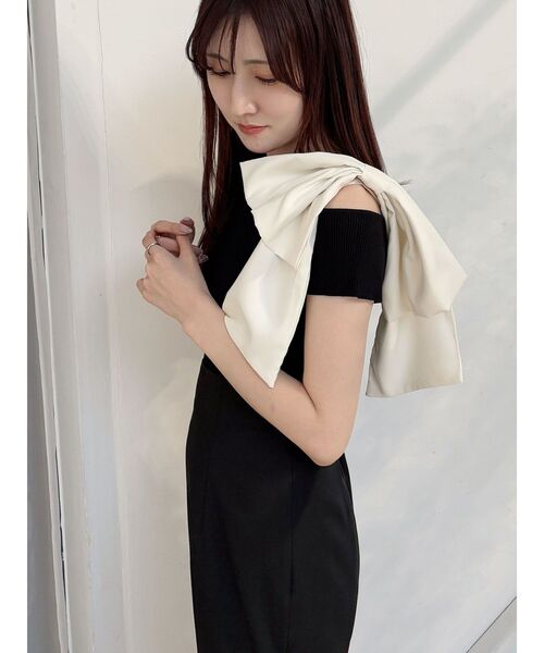 MERCURYDUO（マーキュリーデュオ）の「BIGリボン付きニットトップス（ニット/セーター・レディース・ブラック/チャコールグレー/オフホワイト・FREE）」の7枚目の写真