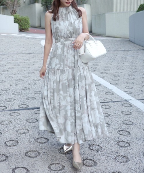 AKB48千葉恵里さん着用 女神ワンピ】ホルターネックギャザー