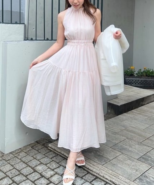 rienda 【新品】ホルターネックギャザーフレアワンピース/アイボリー セール】【AKB48千葉恵里さん着用 女神ワンピ】ホルターネックギャザー