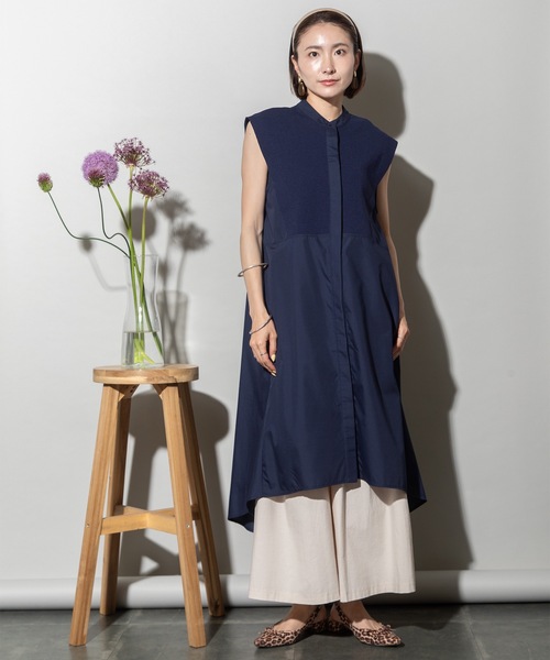 lodie(ロディ)の「バンドカラー ノースリ シャツワンピース(シャツワンピース・レディース・ブラック×ホワイト/ネイビー×ホワイト/ブラック/ネイビー・FREE)」の2枚目の写真