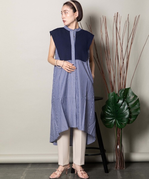 lodie(ロディ)の「バンドカラー ノースリ シャツワンピース(シャツワンピース・レディース・ブラック×ホワイト/ネイビー×ホワイト/ブラック/ネイビー・FREE)」の4枚目の写真