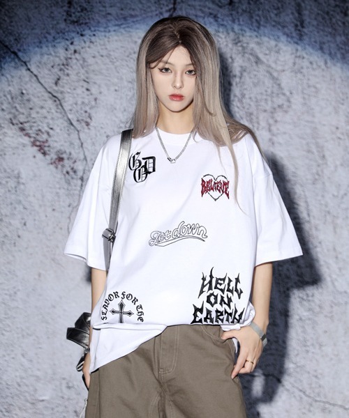 EFFECTION（エフェクション）の「EFFECTION // one point street logo embroidery crew neck T-shirt〈ワンポイント ストリート ロゴ刺繍 クルーネック Tシャツ〉（Tシャツ/カットソー・メンズ・ホワイト系その他/ブラック系その他/ブラウン系その他・LARGE/MEDIUM）」の21枚目の写真