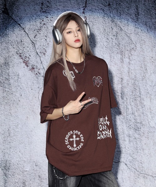 EFFECTION（エフェクション）の「EFFECTION // one point street logo embroidery crew neck T-shirt〈ワンポイント ストリート ロゴ刺繍 クルーネック Tシャツ〉（Tシャツ/カットソー・メンズ・ホワイト系その他/ブラック系その他/ブラウン系その他・LARGE/MEDIUM）」の6枚目の写真