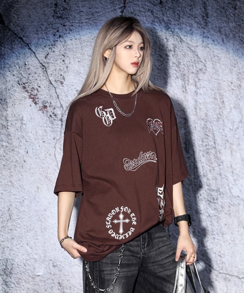 EFFECTION（エフェクション）の「EFFECTION // one point street logo embroidery crew neck T-shirt〈ワンポイント ストリート ロゴ刺繍 クルーネック Tシャツ〉（Tシャツ/カットソー・メンズ・ホワイト系その他/ブラック系その他/ブラウン系その他・LARGE/MEDIUM）」の11枚目の写真