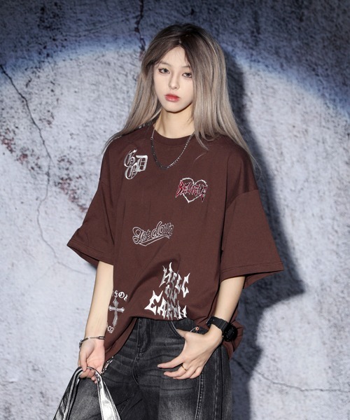 EFFECTION（エフェクション）の「EFFECTION // one point street logo embroidery crew neck T-shirt〈ワンポイント ストリート ロゴ刺繍 クルーネック Tシャツ〉（Tシャツ/カットソー・メンズ・ホワイト系その他/ブラック系その他/ブラウン系その他・LARGE/MEDIUM）」の9枚目の写真