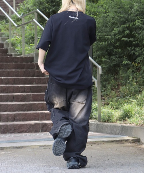ILL'S（イルズ）の「【HONDA / ホンダ】ワンポイントプリント ボックスシルエット 半袖Tシャツ カットソー メンズ レディース（Tシャツ/カットソー・メンズ・ホワイト/ホワイト系その他3/ブラック系その他3/ホワイト系その他2/ブラック/ブラック系その他2・M/L）」の22枚目の写真