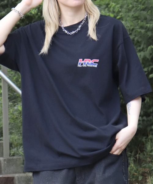 ILL'S（イルズ）の「【HONDA / ホンダ】ワンポイントプリント ボックスシルエット 半袖Tシャツ カットソー メンズ レディース（Tシャツ/カットソー・メンズ・ホワイト/ホワイト系その他3/ブラック系その他3/ホワイト系その他2/ブラック/ブラック系その他2・M/L）」の16枚目の写真