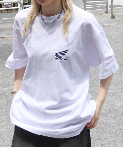 ILL'S（イルズ）の「【HONDA / ホンダ】ワンポイントプリント ボックスシルエット 半袖Tシャツ カットソー メンズ レディース（Tシャツ/カットソー・メンズ・ホワイト/ホワイト系その他3/ブラック系その他3/ホワイト系その他2/ブラック/ブラック系その他2・M/L）」の8枚目の写真