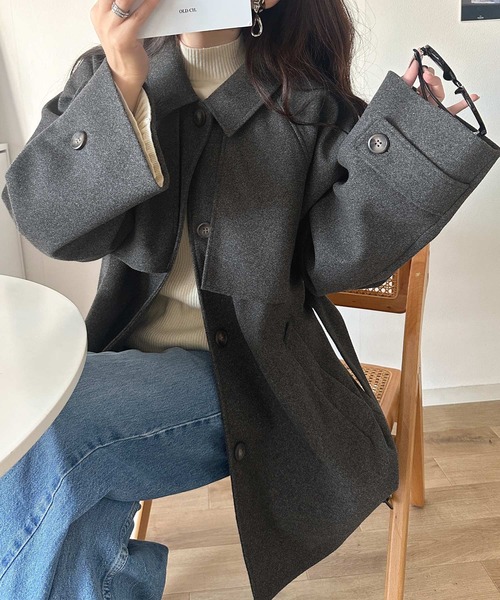 classicalelf（クラシカルエルフ）の「かわいさも、大人っぽさも叶える。着こなし自在の2way仕様が嬉しい♪ミドル丈アレンジコート（ステンカラーコート・レディース・チャコールグレー/ブラック/ブラウン・SMALL/MEDIUM/LARGE/X-LARGE）」の18枚目の写真