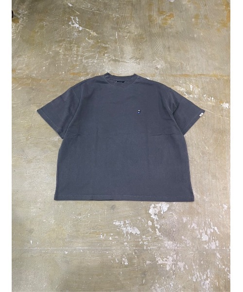 EVCON(エビコン)の「【EVCON】イブコン EVCON x FRIDGE PIGMENT S/S TEE(Tシャツ/カットソー・メンズ・グリーン/オレンジ/ブルー/チャコールグレー・MEDIUM/LARGE/SMALL/X-LARGE/X-SMALL)」の2枚目の写真