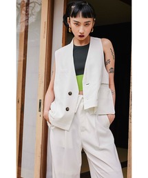 OMMO（オーエムエムオー）の「ASYMMETRY DESIGN VEST（ベスト）」