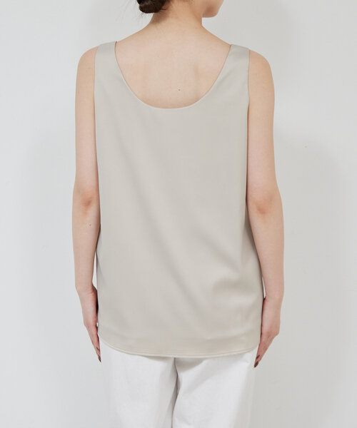GALLARDAGALANTE(ガリャルダガランテ)の「【リバーシブル】ラウンドタンクブラウス(シャツ/ブラウス・レディース・ブラック/ベージュ/オフホワイト・FREE)」の16枚目の写真