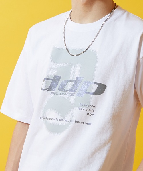 ddp（ディーディーピー）の「【DDP】別注 プリント 半袖Tシャツ（Tシャツ/カットソー・メンズ・ブラック系1/ブラック系/ホワイト系2/ホワイト系1/ホワイト系/ブラウン/ブラック/ホワイト/グリーン系2/グリーン系1/ブラウン系/ブラック系2・SMALL/MEDIUM/X-LARGE/LARGE）」の2枚目の写真