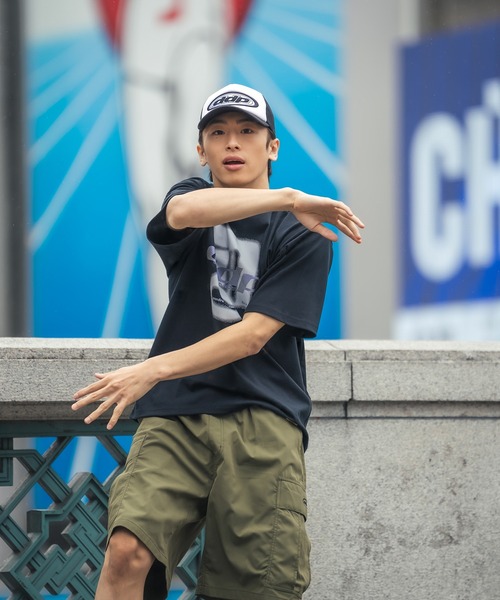 ddp（ディーディーピー）の「【DDP】別注 プリント 半袖Tシャツ（Tシャツ/カットソー・メンズ・ブラック系1/ブラック系/ホワイト系2/ホワイト系1/ホワイト系/ブラウン/ブラック/ホワイト/グリーン系2/グリーン系1/ブラウン系/ブラック系2・SMALL/MEDIUM/X-LARGE/LARGE）」の13枚目の写真