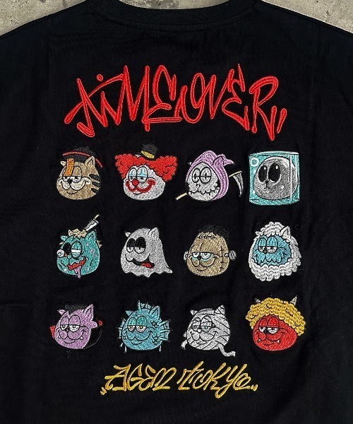 A'gem（エージェム）の「A'GEM/9 × .kom 『A'gem/エージェム』バックアイコン刺繍半袖Tシャツ（Tシャツ/カットソー・メンズ・ホワイト/ブラック・FREE）」の4枚目の写真