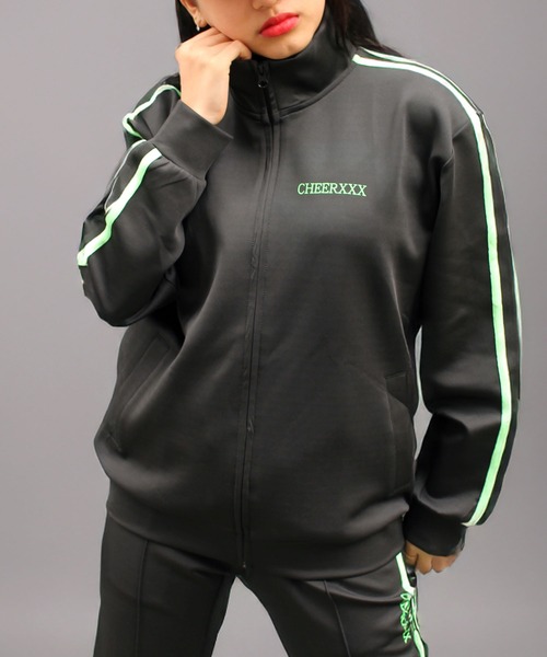 CHEER(チアー)の「サイドラインストレッチジャージートラックジャケット(ジャージ・レディース・ブラック/パープル・S/M/L)」の3枚目の写真