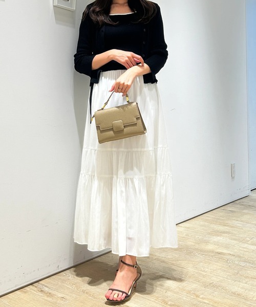 JUSGLITTY（ジャスグリッティー）の「スキッパーネックシアーカーデ