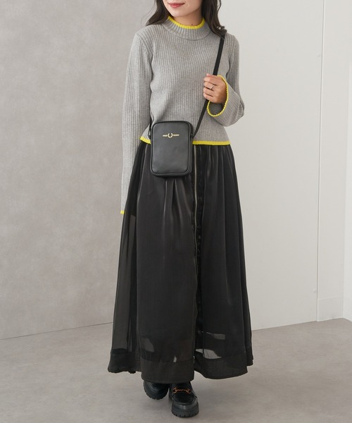 FRED PERRY（フレッドペリー）の「【FRED PERRY】SCOTCHGRAIN LEATHER SIDE BAG L1189（ショルダーバッグ・メンズ・ブラック・FREE）」の5枚目の写真