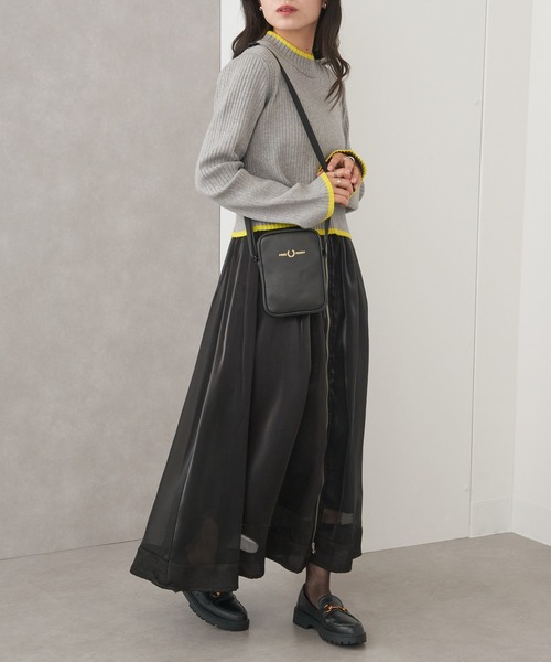 FRED PERRY（フレッドペリー）の「【FRED PERRY】SCOTCHGRAIN LEATHER SIDE BAG L1189（ショルダーバッグ・メンズ・ブラック・FREE）」の6枚目の写真