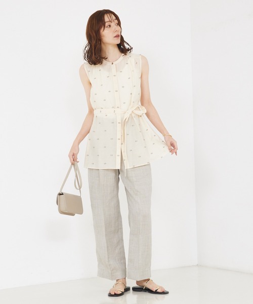 qualite(カリテ)の「カットドビーチュニックブラウス/夏服(シャツ/ブラウス・レディース・ベージュ・フリー)」の18枚目の写真