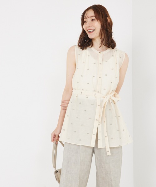 qualite(カリテ)の「カットドビーチュニックブラウス/夏服(シャツ/ブラウス・レディース・ベージュ・フリー)」の20枚目の写真