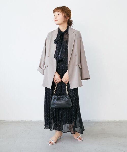 le.coeur blanc(ルクールブラン)の「楊柳フラワープリントランダムプリーツスカート(スカート・レディース・ブラック系その他/ホワイト系その他2・38)」の16枚目の写真