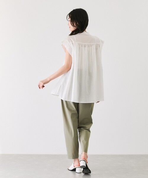 Jayro（ジャイロ）の「綿ボイルピンタックスタンドブラウス（シャツ/ブラウス・レディース・ブラック/ホワイト系その他・M）」の16枚目の写真