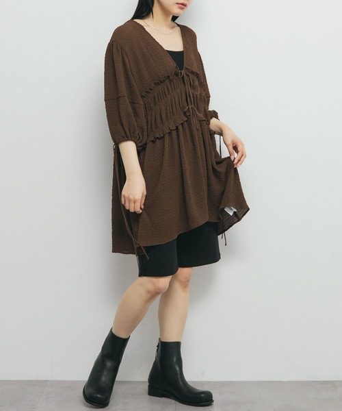 KBF（ケイビーエフ）の「フロントリボンチュニック（シャツ/ブラウス・レディース・ブラウン/アイボリー/ブラック・ONE）」の22枚目の写真