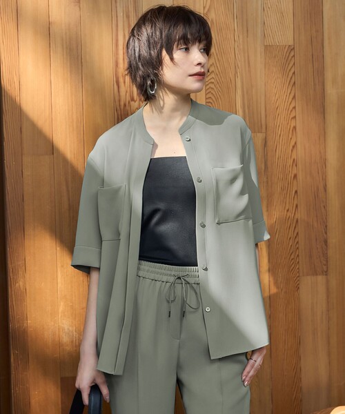 ICB(アイシービー)の「ライトダブルクロス バンドカラーブラウス(シャツ/ブラウス・レディース・ライトグリーン系/ネイビー系/ブラック系・0/2/4/6)」の1枚目の写真