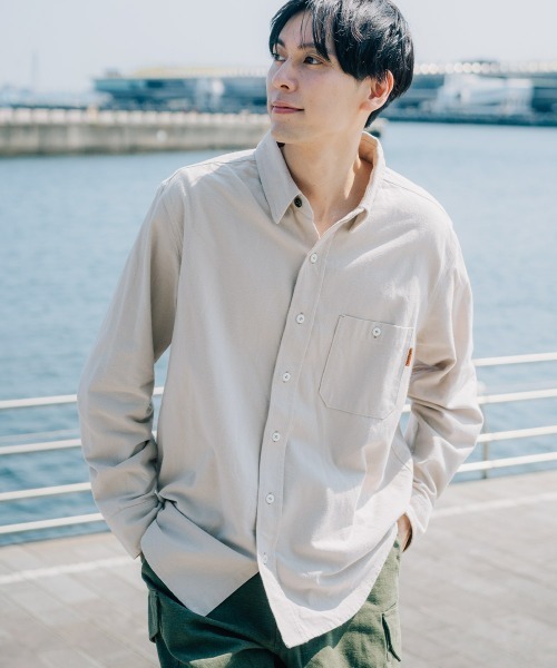 KRIFF MAYER（クリフメイヤー）の「ビエラ無地長袖シャツ（シャツ/ブラウス・メンズ・ナチュラル/チャコール/モカ/オリーブ/カラフル・MEDIUM/LARGE/X-LARGE）」の4枚目の写真