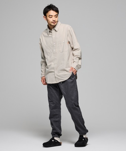 KRIFF MAYER（クリフメイヤー）の「ビエラ無地長袖シャツ（シャツ/ブラウス・メンズ・ナチュラル/チャコール/モカ/オリーブ/カラフル・MEDIUM/LARGE/X-LARGE）」の8枚目の写真