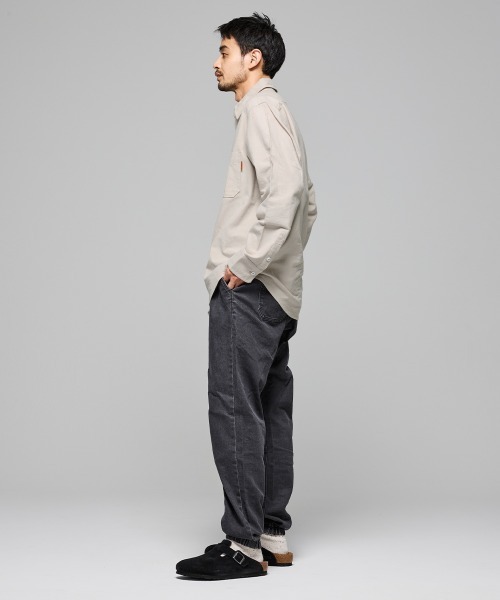 KRIFF MAYER（クリフメイヤー）の「ビエラ無地長袖シャツ（シャツ/ブラウス・メンズ・ナチュラル/チャコール/モカ/オリーブ/カラフル・MEDIUM/LARGE/X-LARGE）」の10枚目の写真