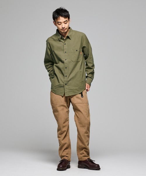 KRIFF MAYER（クリフメイヤー）の「ビエラ無地長袖シャツ（シャツ/ブラウス・メンズ・ナチュラル/チャコール/モカ/オリーブ/カラフル・MEDIUM/LARGE/X-LARGE）」の12枚目の写真