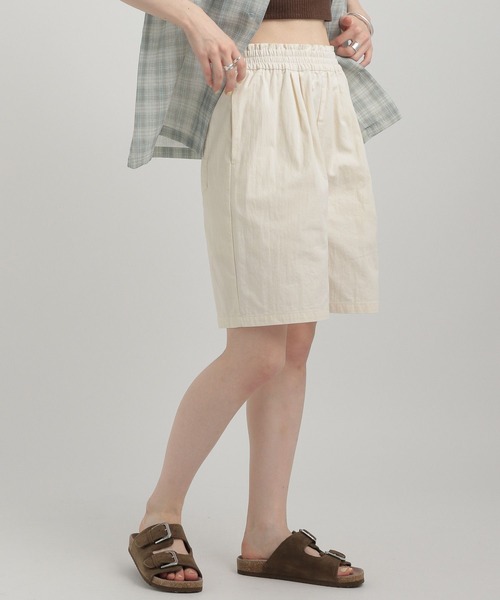 GEORGE'S(ジョージズ)の「イージーショートパンツ(その他パンツ・レディース・オフホワイト/カーキ/ブラック・MEDIUM/SMALL)」の1枚目の写真