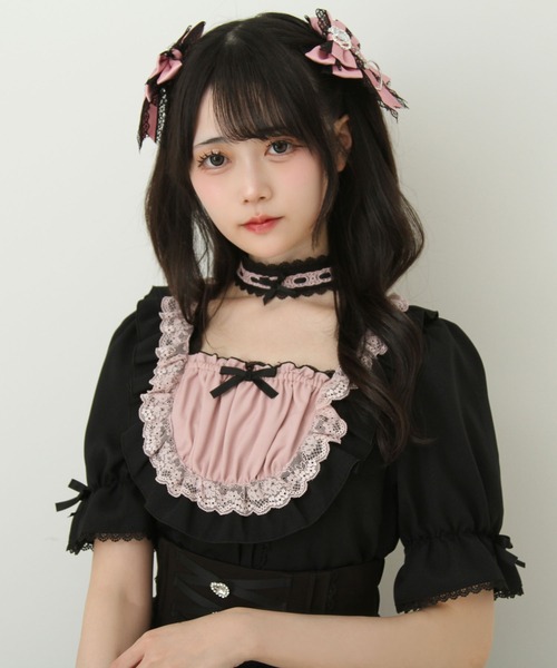 DearMyLove(ディアマイラブ)の「チョーカーメイドフリルヨークトップス(シャツ/ブラウス・レディース・ブラック×ピンク/ホワイト/ブラック×ホワイト・MEDIUM/LARGE/LL/3L)」の3枚目の写真