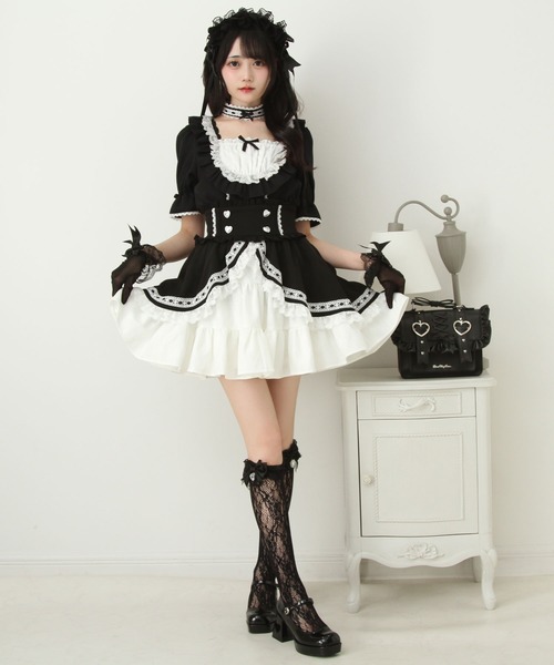 DearMyLove(ディアマイラブ)の「チョーカーメイドフリルヨークトップス(シャツ/ブラウス・レディース・ブラック×ピンク/ホワイト/ブラック×ホワイト・MEDIUM/LARGE/LL/3L)」の14枚目の写真