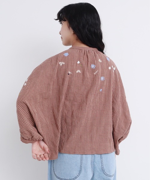 l'atelier du savon(アトリエドサボン)の「●お花スケッチ ファー刺繍ブラウス(シャツ/ブラウス・レディース・オフホワイト/ブラック/ブラウン・FREE)」の16枚目の写真