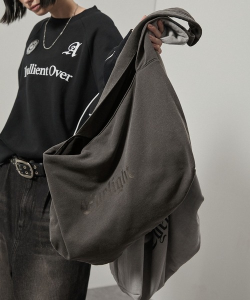 Alfred Alex】ヴィンテージ加工ピグメントグラフィックプリント