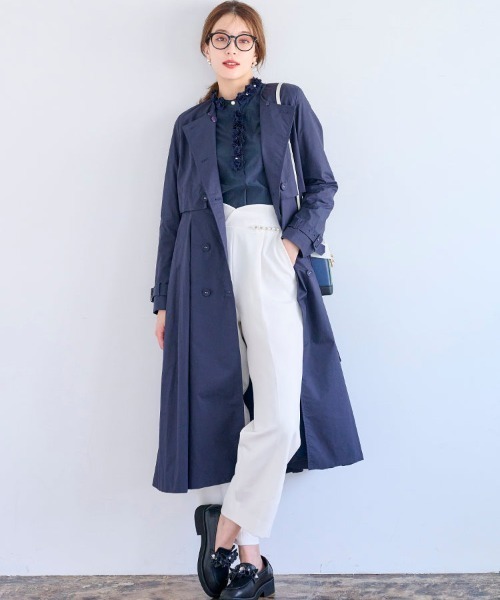 Chesty(チェスティー)の「2way ビジューカラートレンチコート(トレンチコート・レディース・ベージュ/ネイビー・0/1)」の11枚目の写真