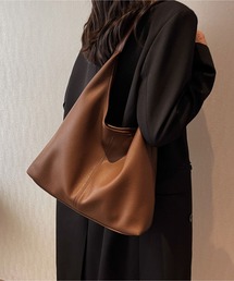 大容量ショルダートート