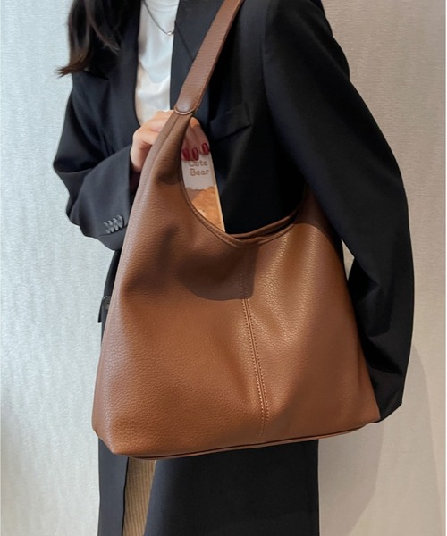 LA VORAGINE(ラ ヴォラジネ)の「大容量ショルダートート(ショルダーバッグ・レディース・ブラック/ブラウン/Brick/モカ・FREE)」の7枚目の写真