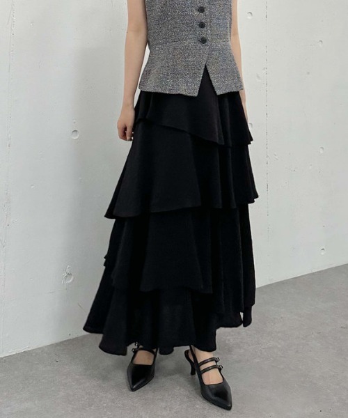 archives（アルシーヴ）の「アシメ楊柳シャイニーティアードスカート（スカート・レディース・アイボリー/ブラック/グレー・MEDIUM）」の3枚目の写真