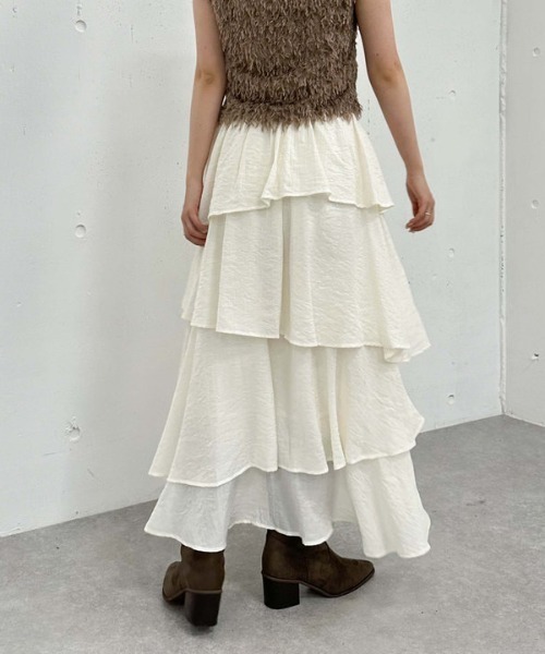archives（アルシーヴ）の「アシメ楊柳シャイニーティアードスカート（スカート・レディース・アイボリー/ブラック/グレー・MEDIUM）」の7枚目の写真