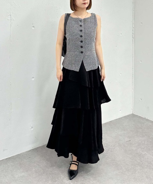 archives（アルシーヴ）の「アシメ楊柳シャイニーティアードスカート（スカート・レディース・アイボリー/ブラック/グレー・MEDIUM）」の16枚目の写真