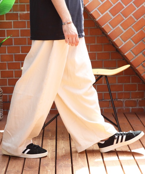 ８(eight)（エイト）の「2タックワイドイージーデニム（デニムパンツ・メンズ・キナリ/ブルー系その他/ブラック/ブラック系その他/ワンウォッシュ・FREE）」の14枚目の写真